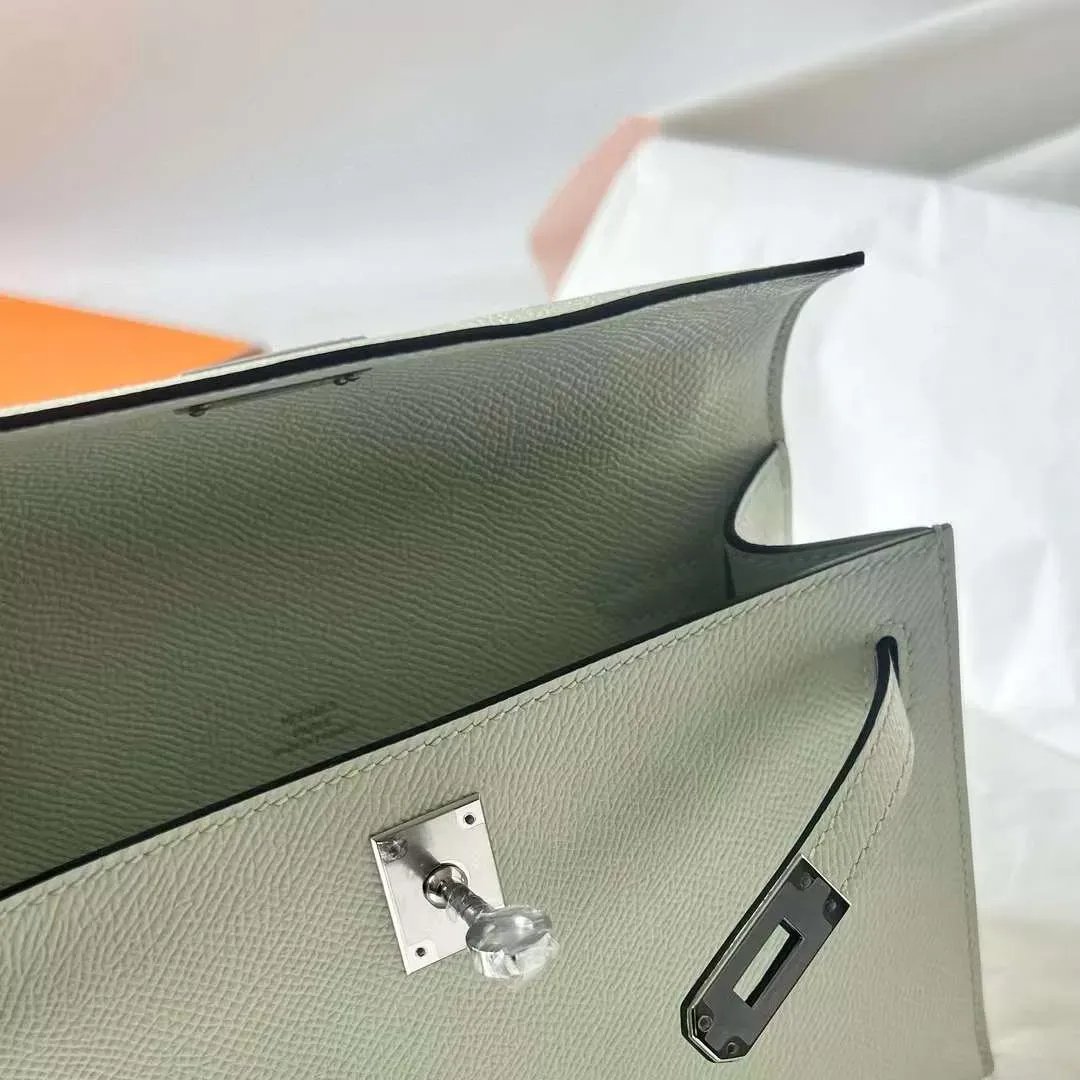 Kelly Pochette 22