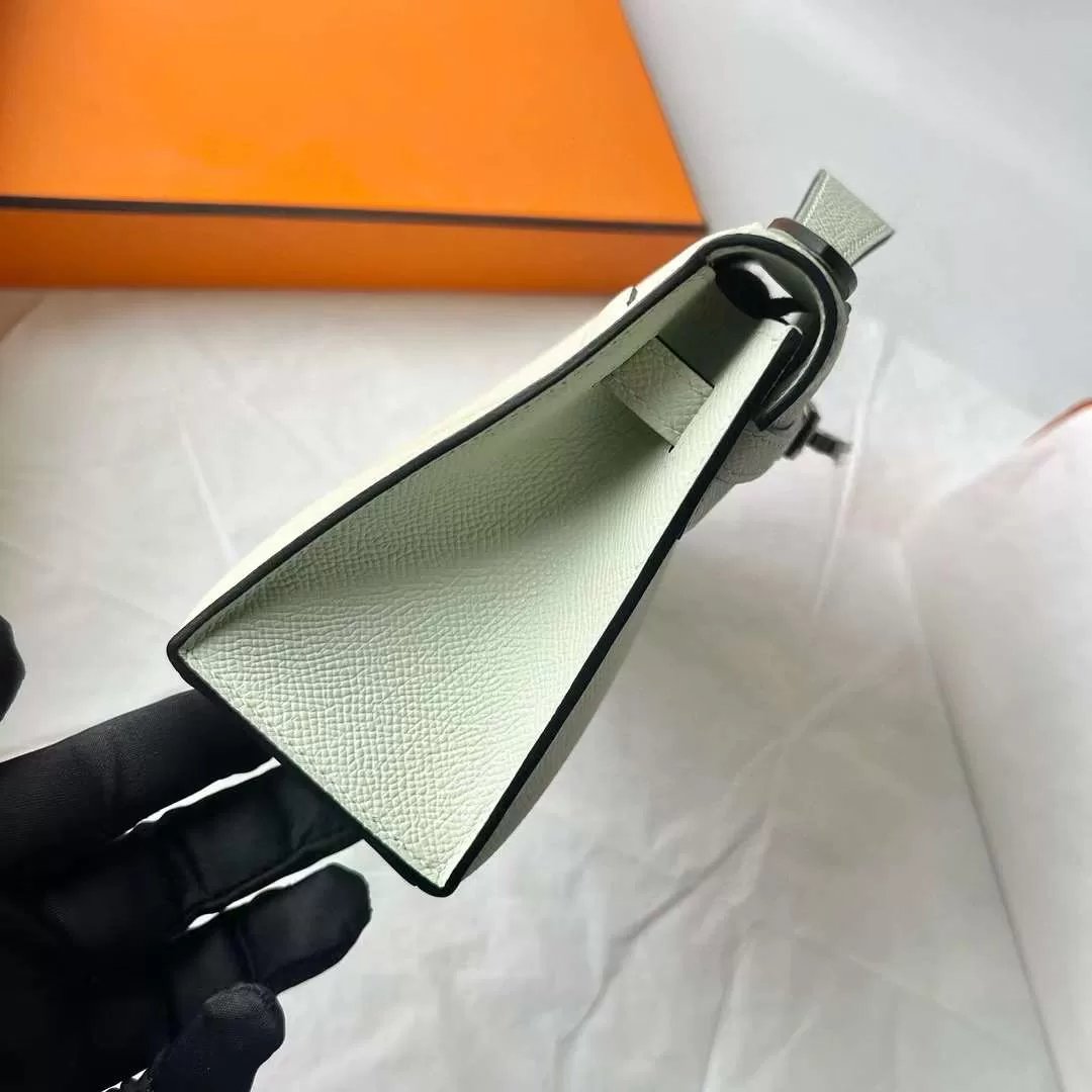 Kelly Pochette 22