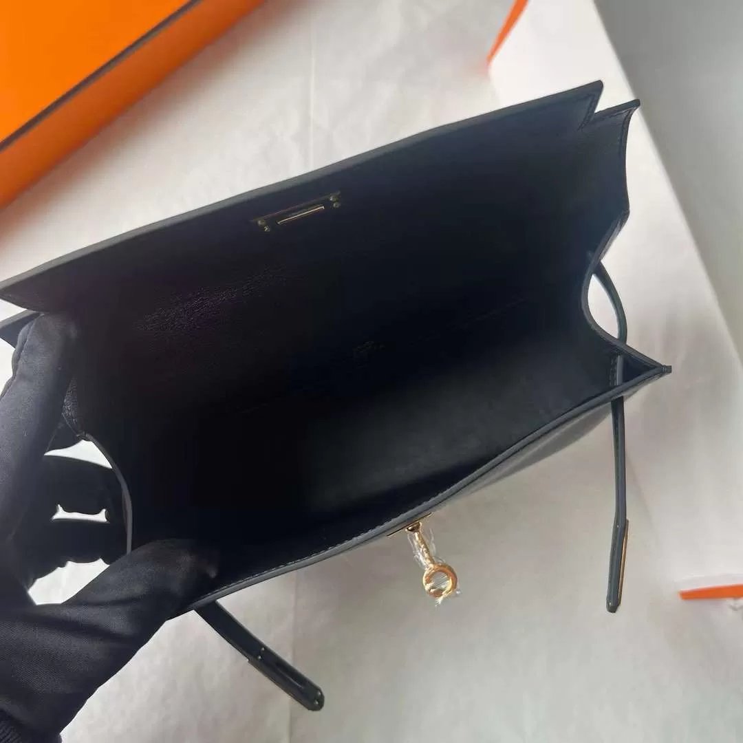 Kelly Pochette 22