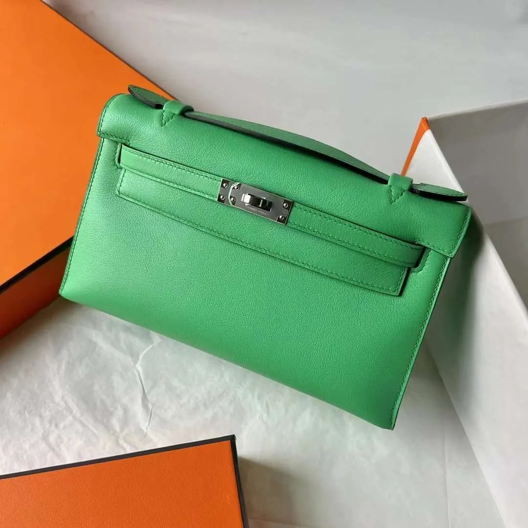 Kelly Pochette 22