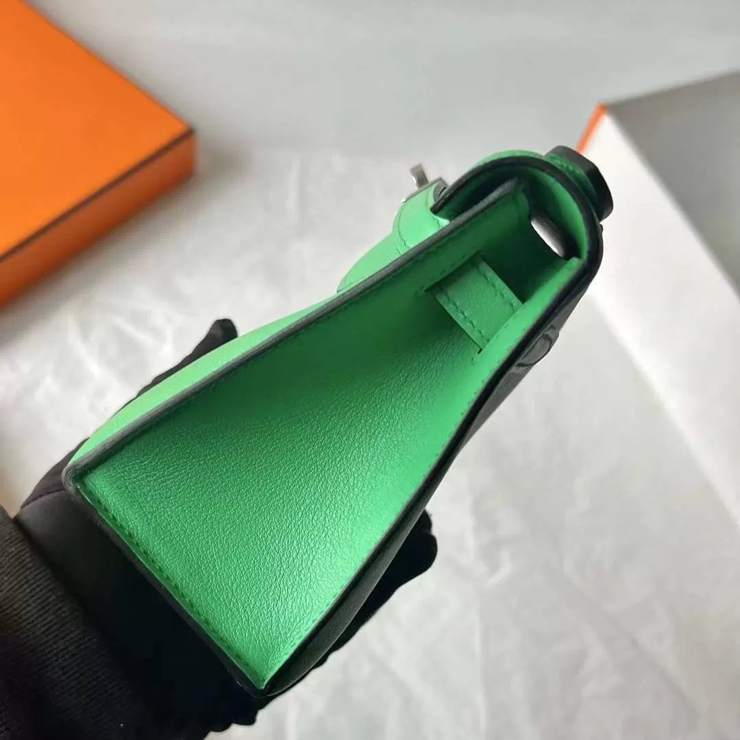 Kelly Pochette 22