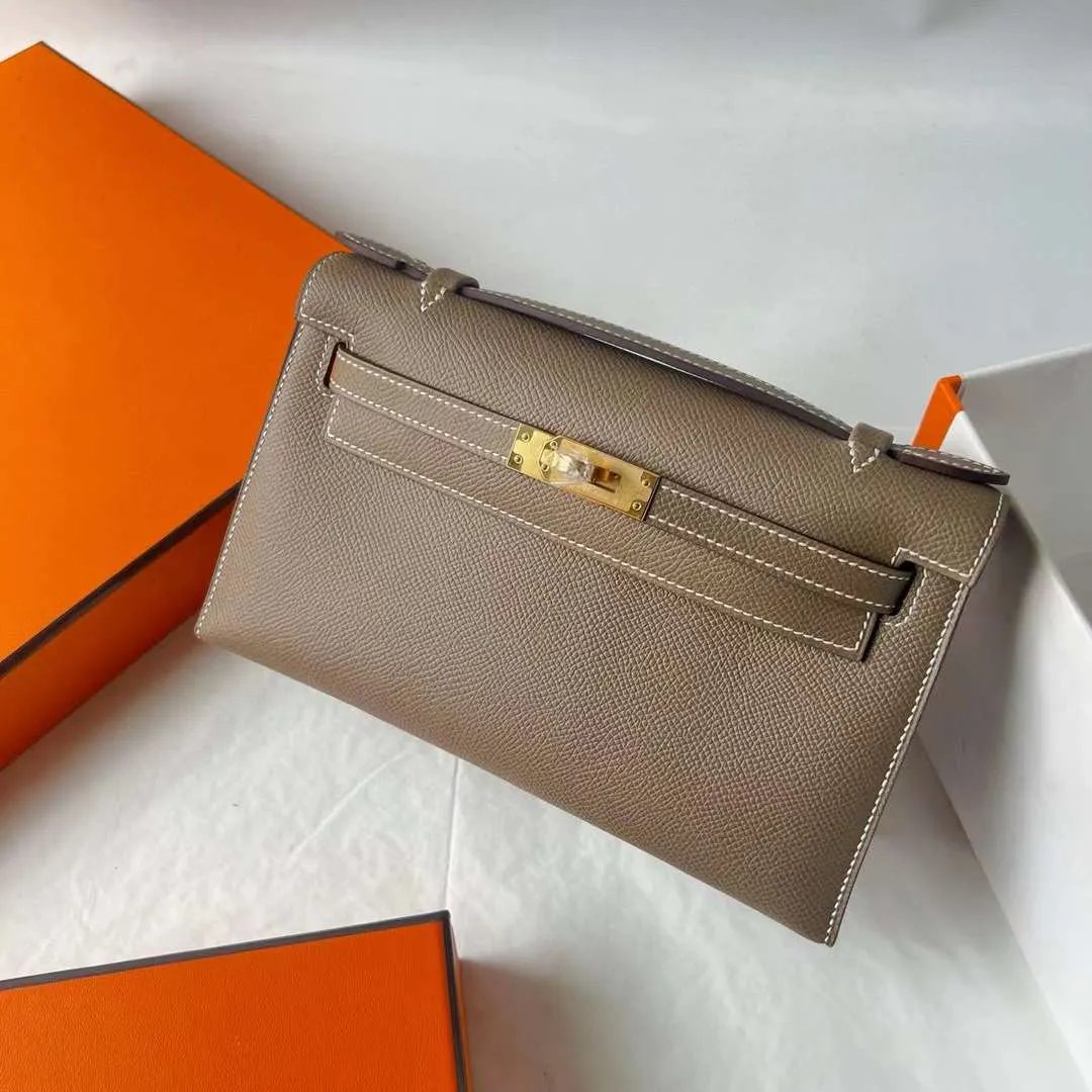 Kelly Pochette 22