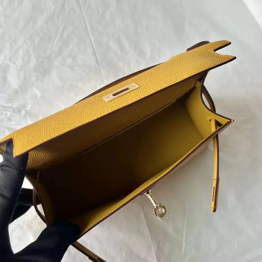 Kelly Pochette 22
