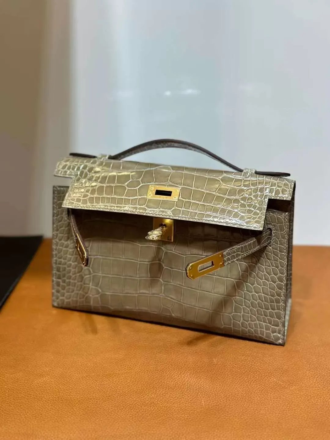 Kelly Pochette 22