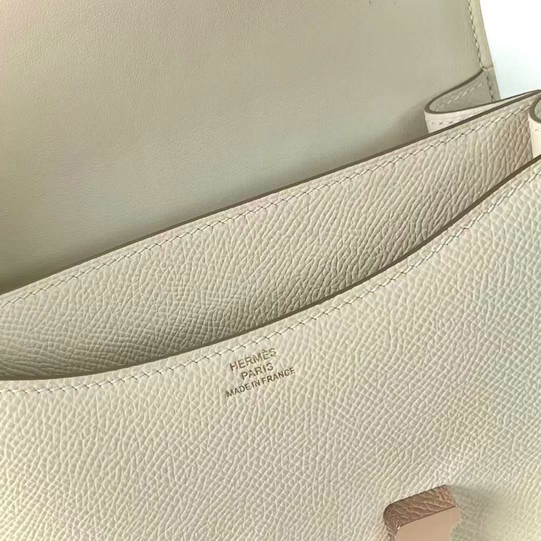 Constance 18
