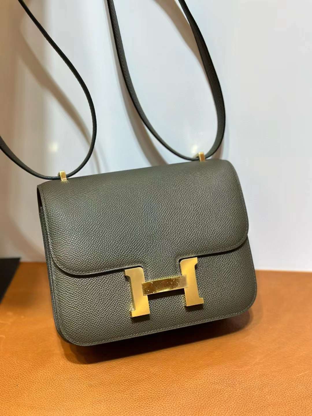 Constance 18