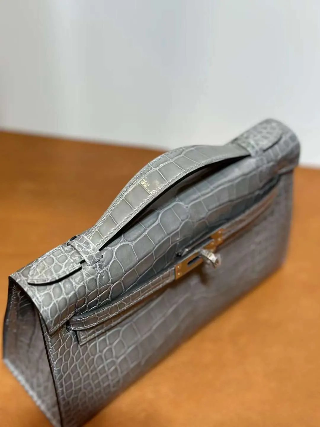 Kelly Pochette 22