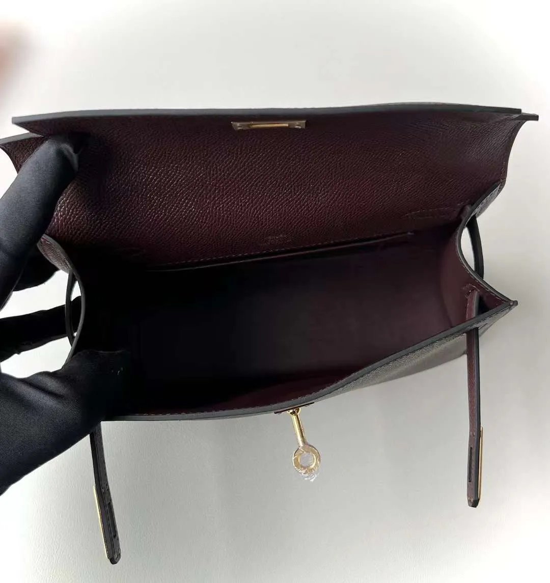 Kelly Pochette 22