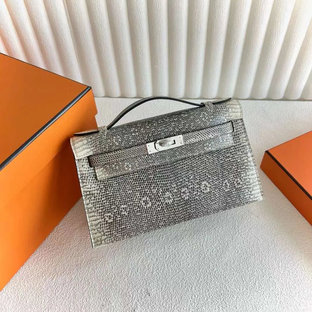 Kelly Pochette 22