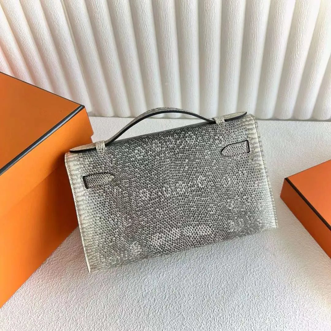 Kelly Pochette 22