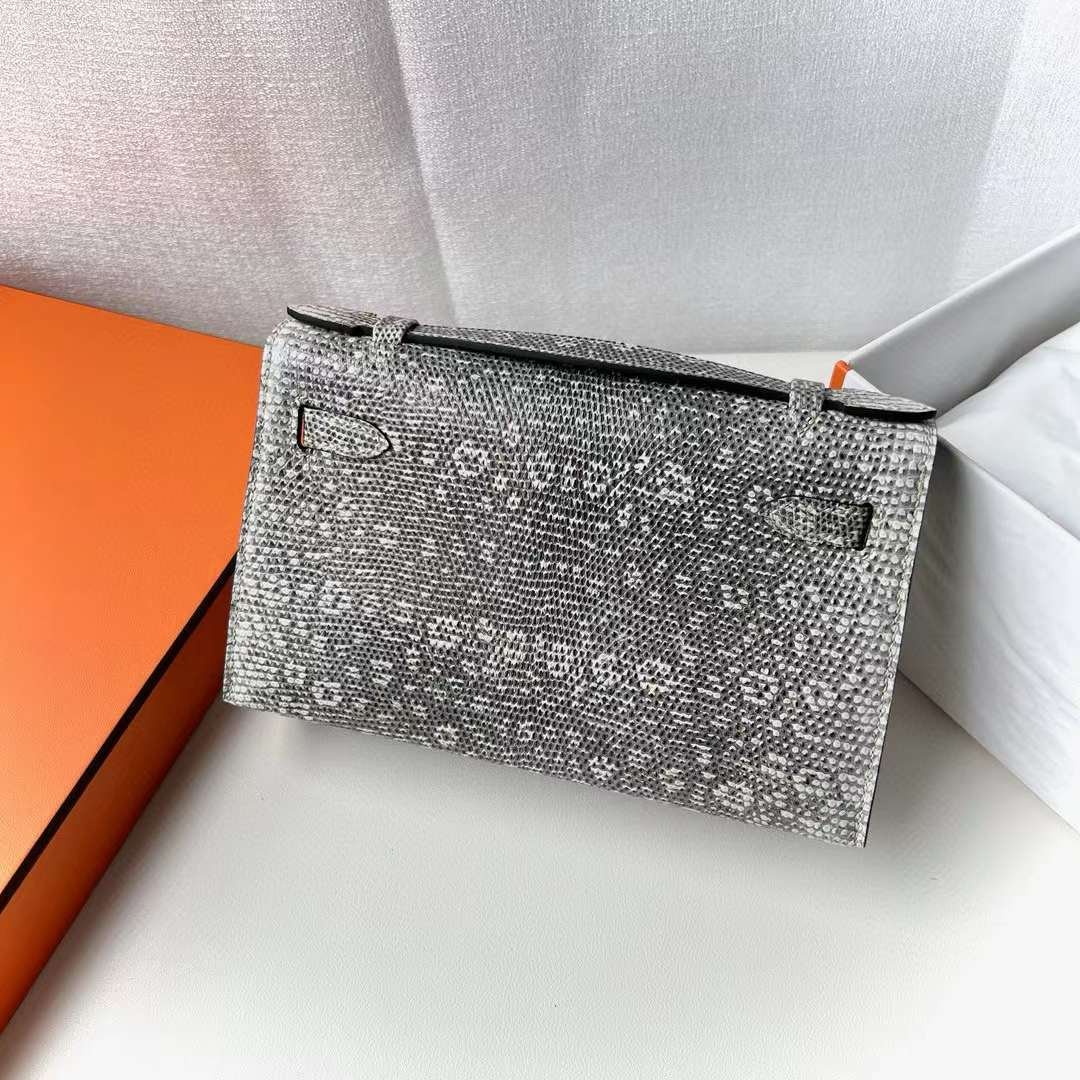 Kelly Pochette 22