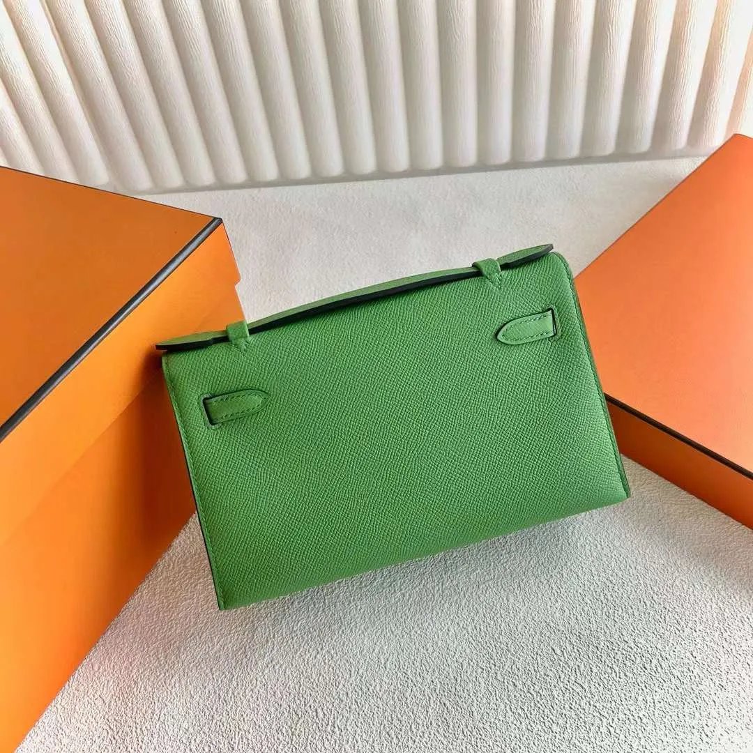 Kelly Pochette 22