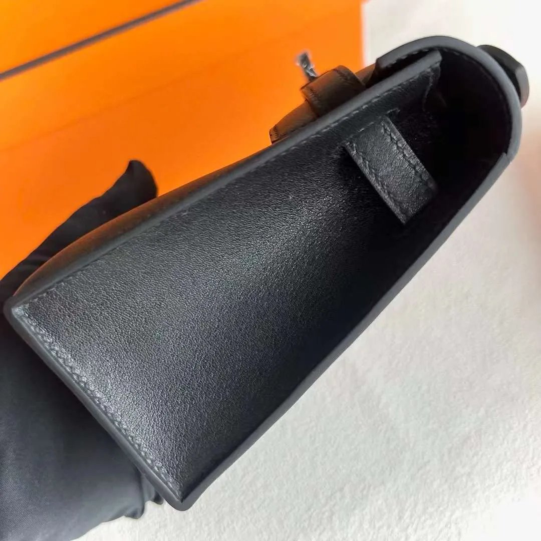 Kelly Pochette 22