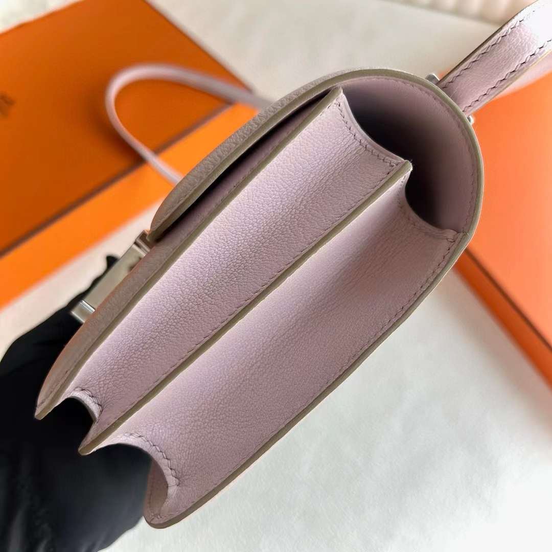 Constance 18