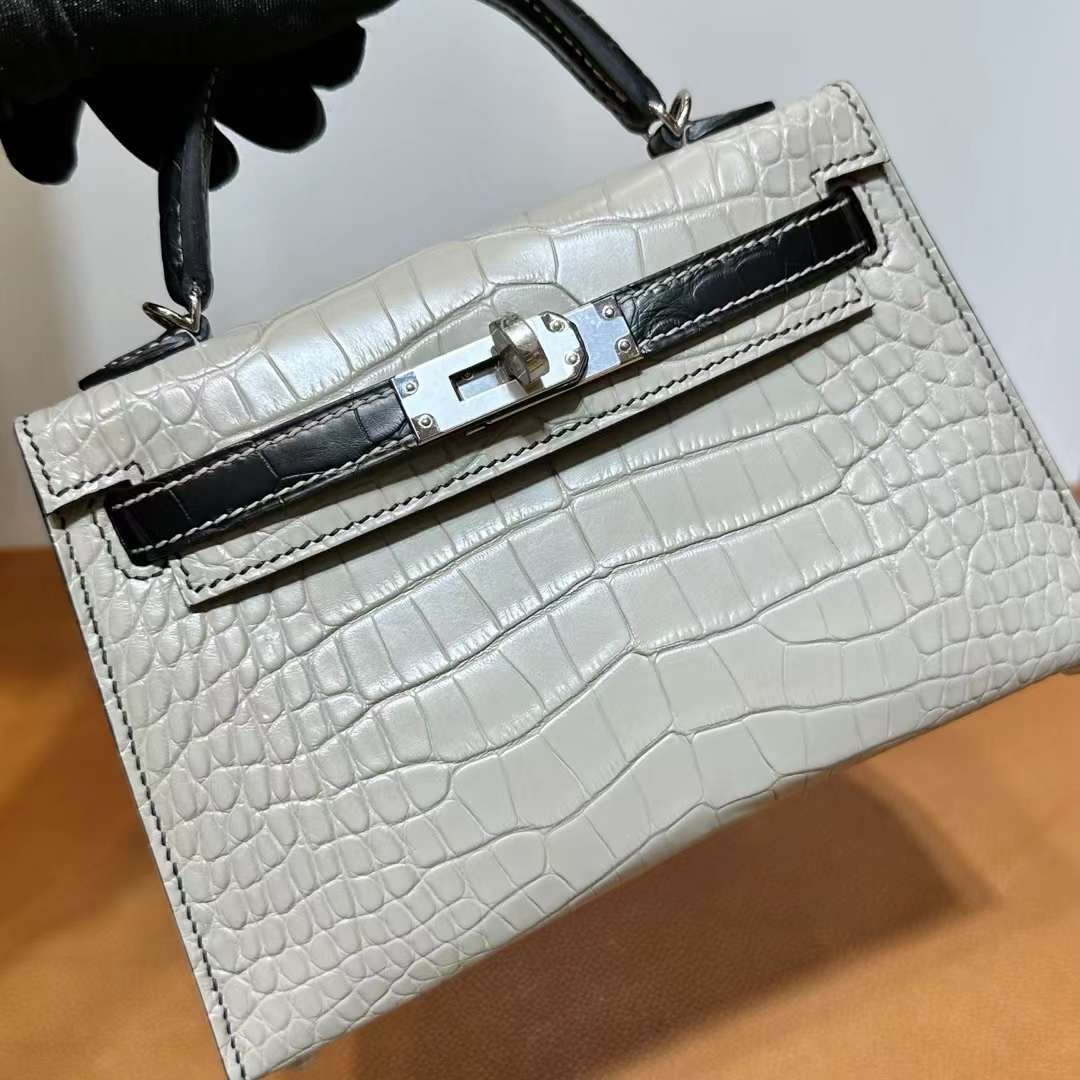 Mini Kelly 19