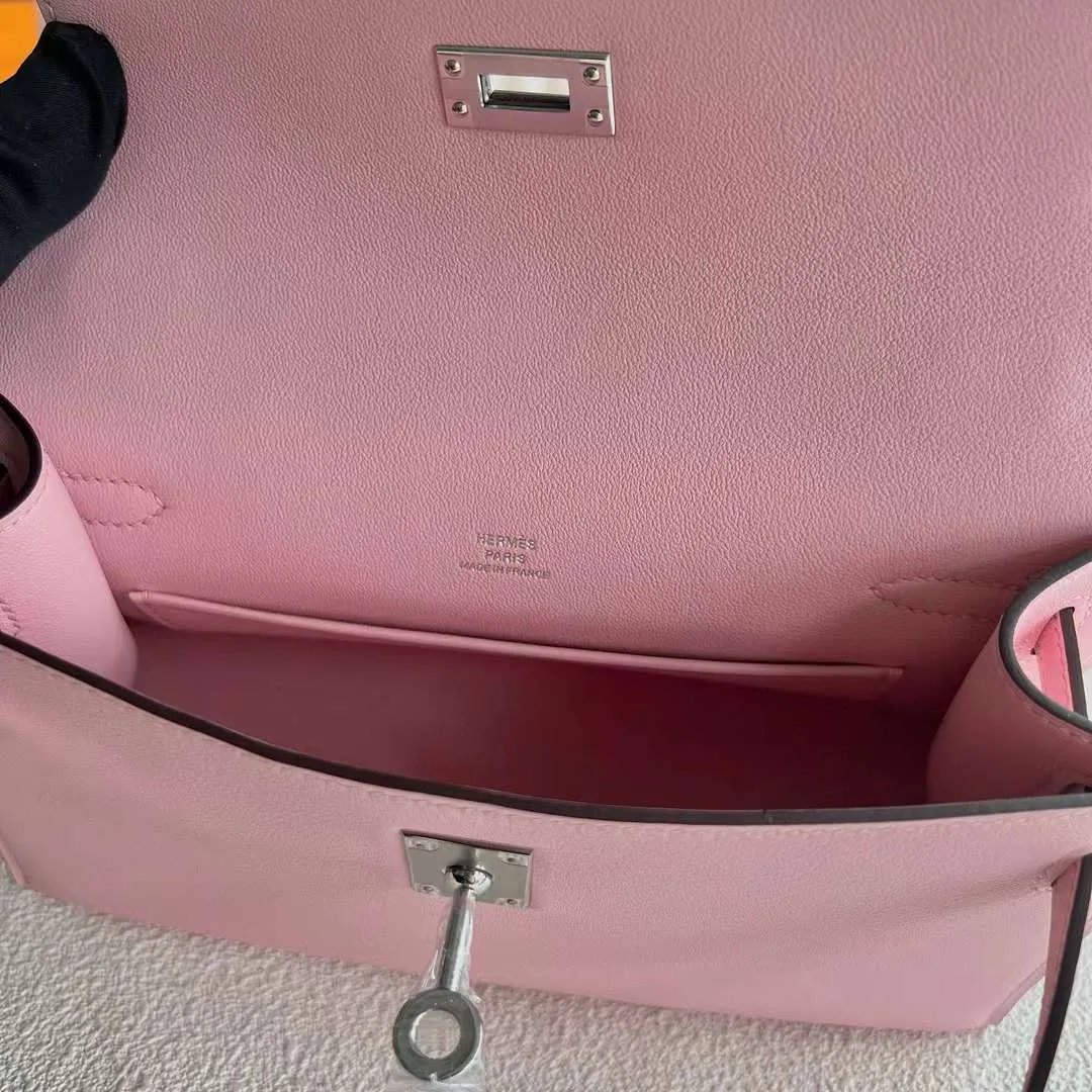 Kelly Pochette 22