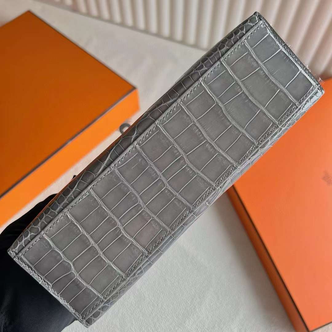 Kelly Pochette 22