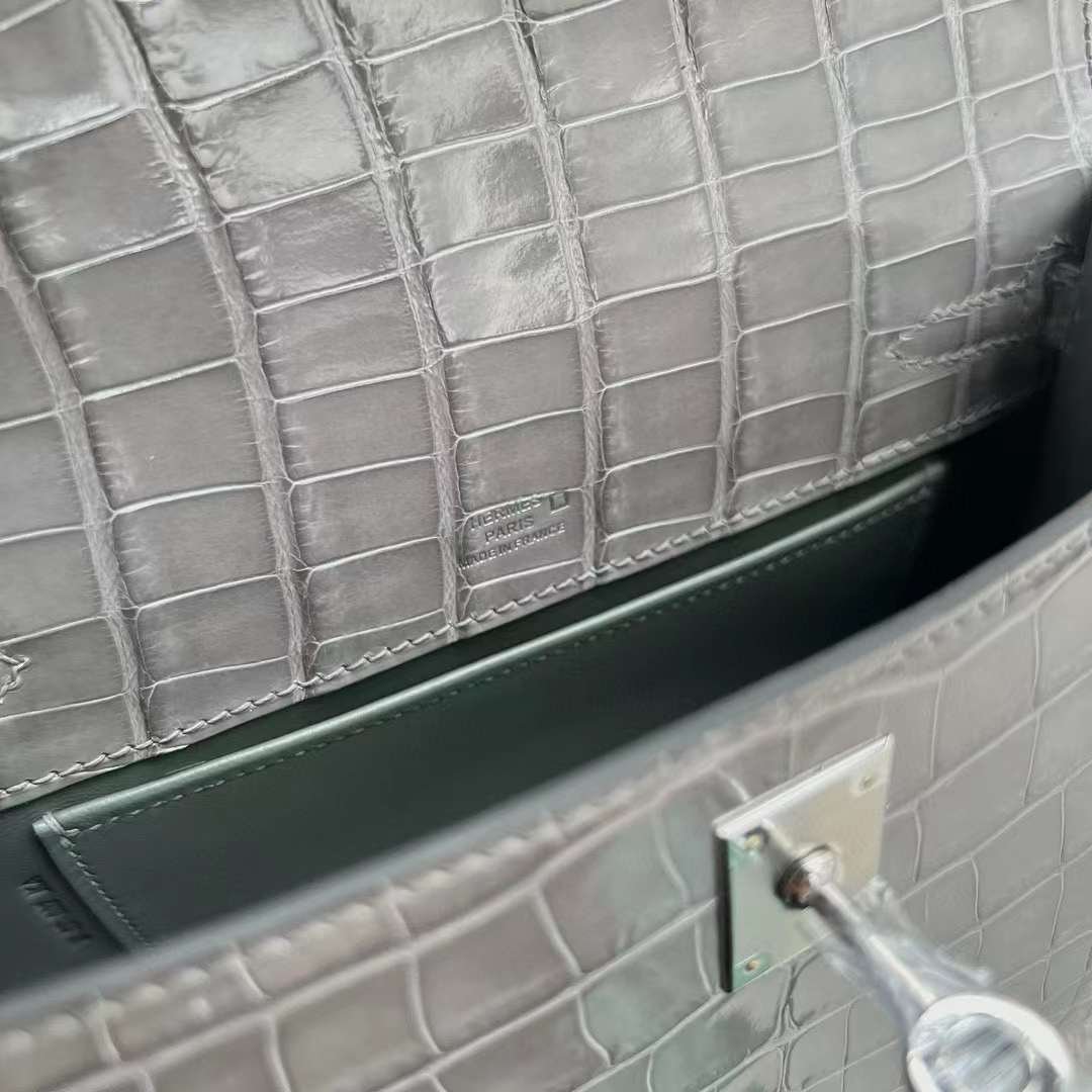Kelly Pochette 22
