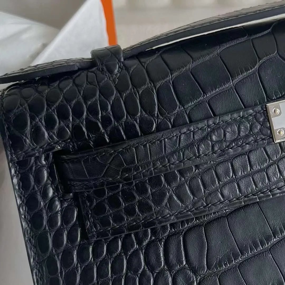 Kelly Pochette 22