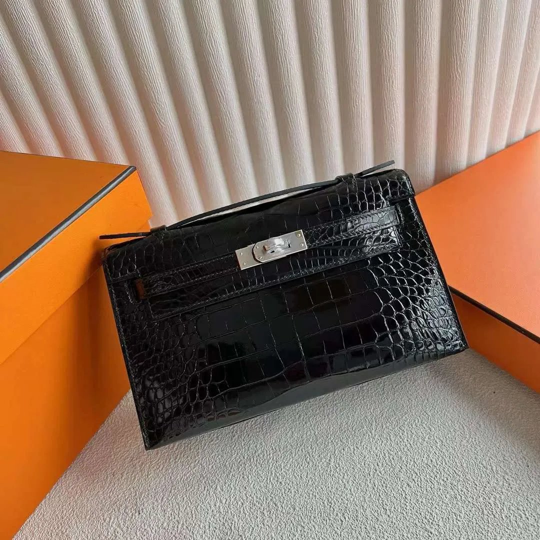 Kelly Pochette 22