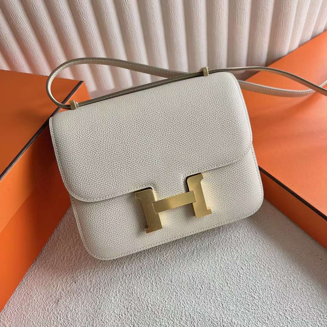 Constance 18