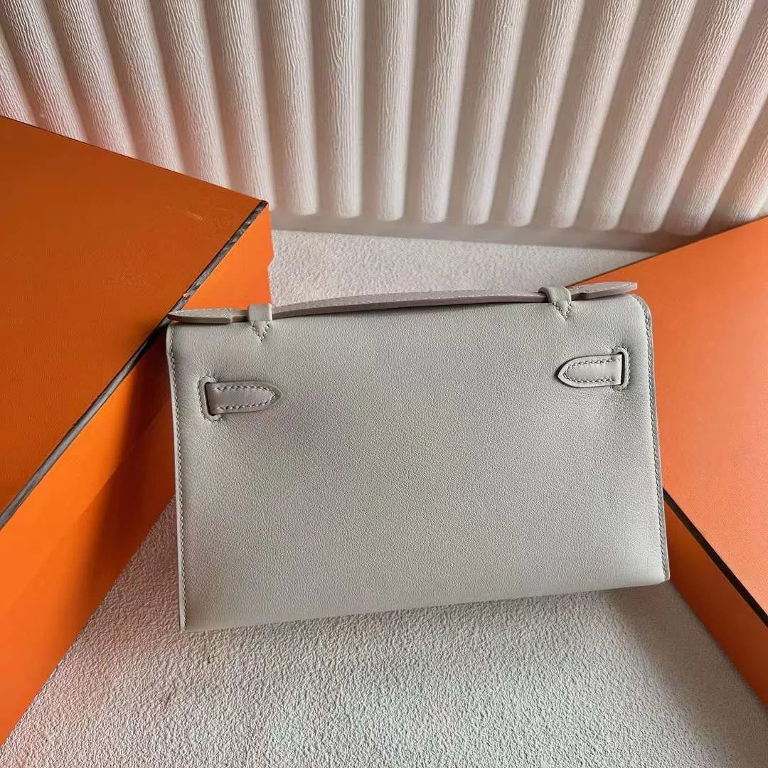 Kelly Pochette 22