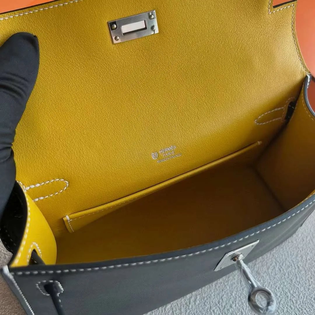 Kelly Pochette 22