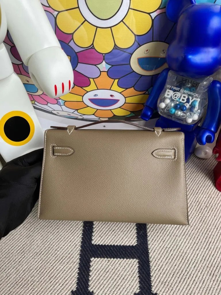 Kelly Pochette 22