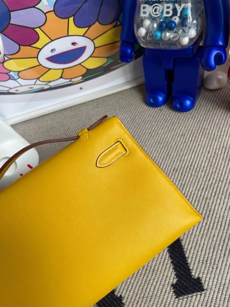 Kelly Pochette 22