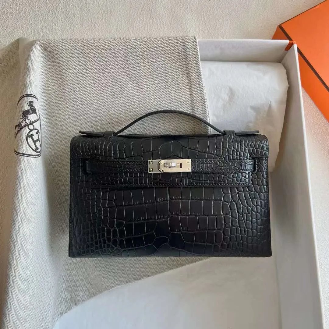 Kelly Pochette 22