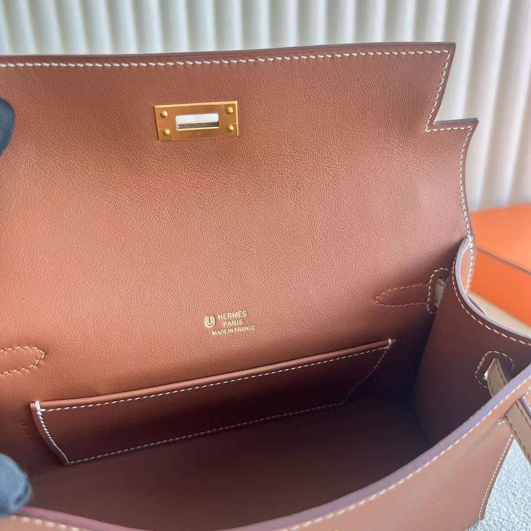 Kelly Pochette 22