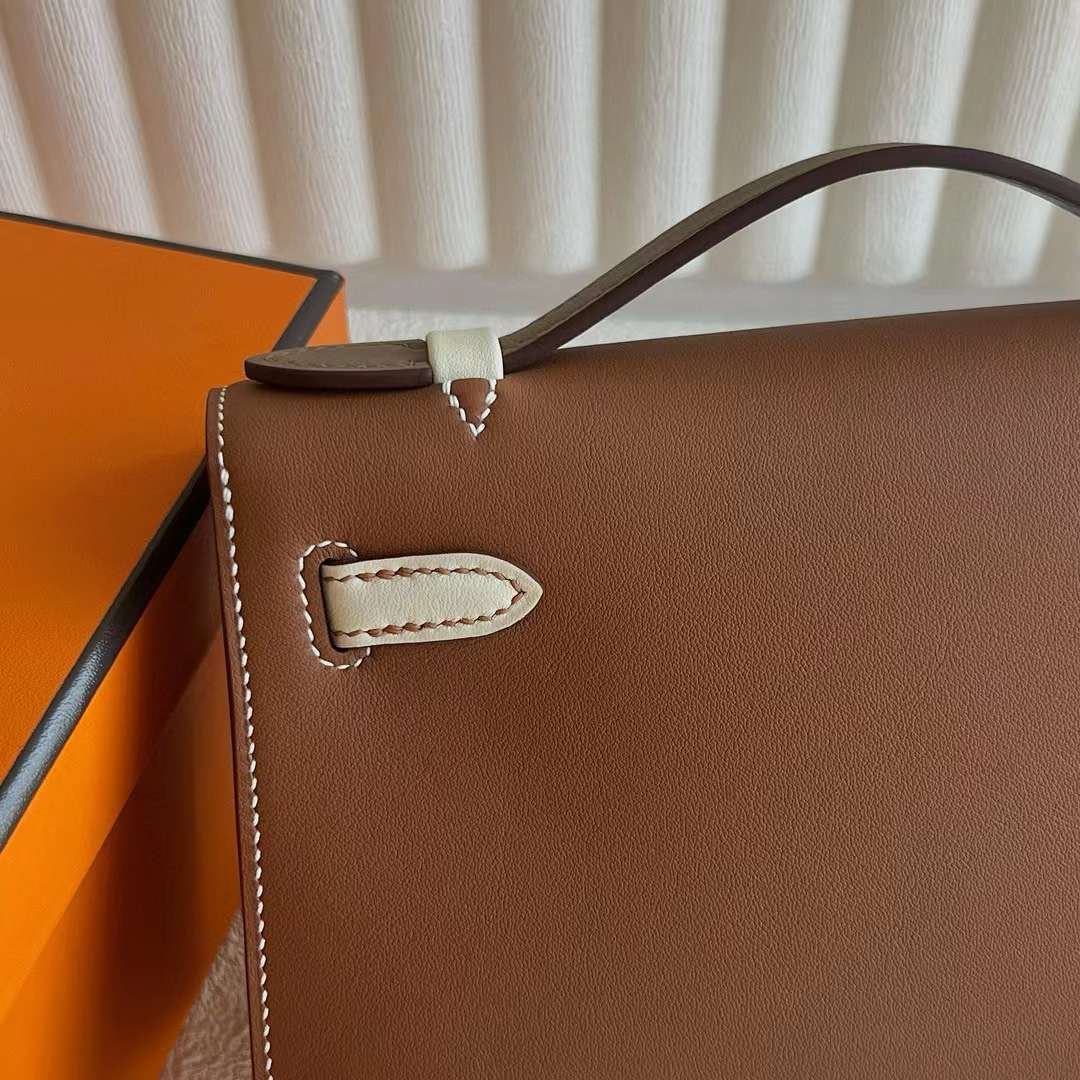 Kelly Pochette 22