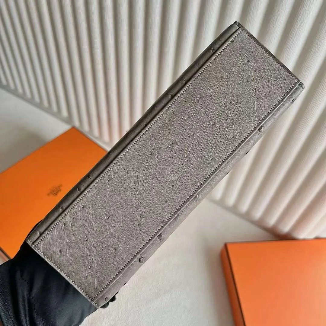 Kelly Pochette 22