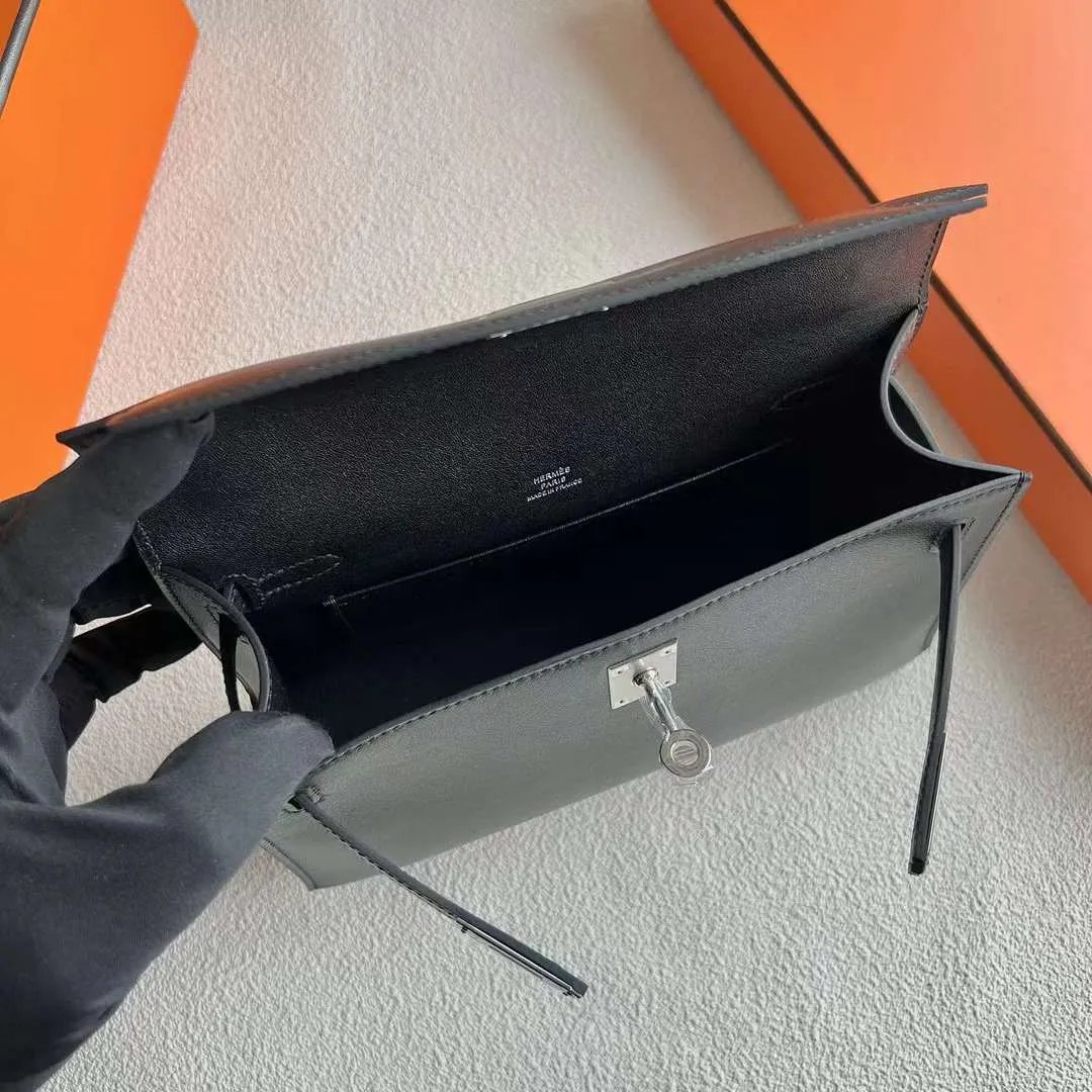 Kelly Pochette 22