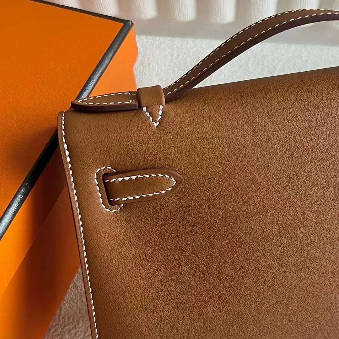 Kelly Pochette 22