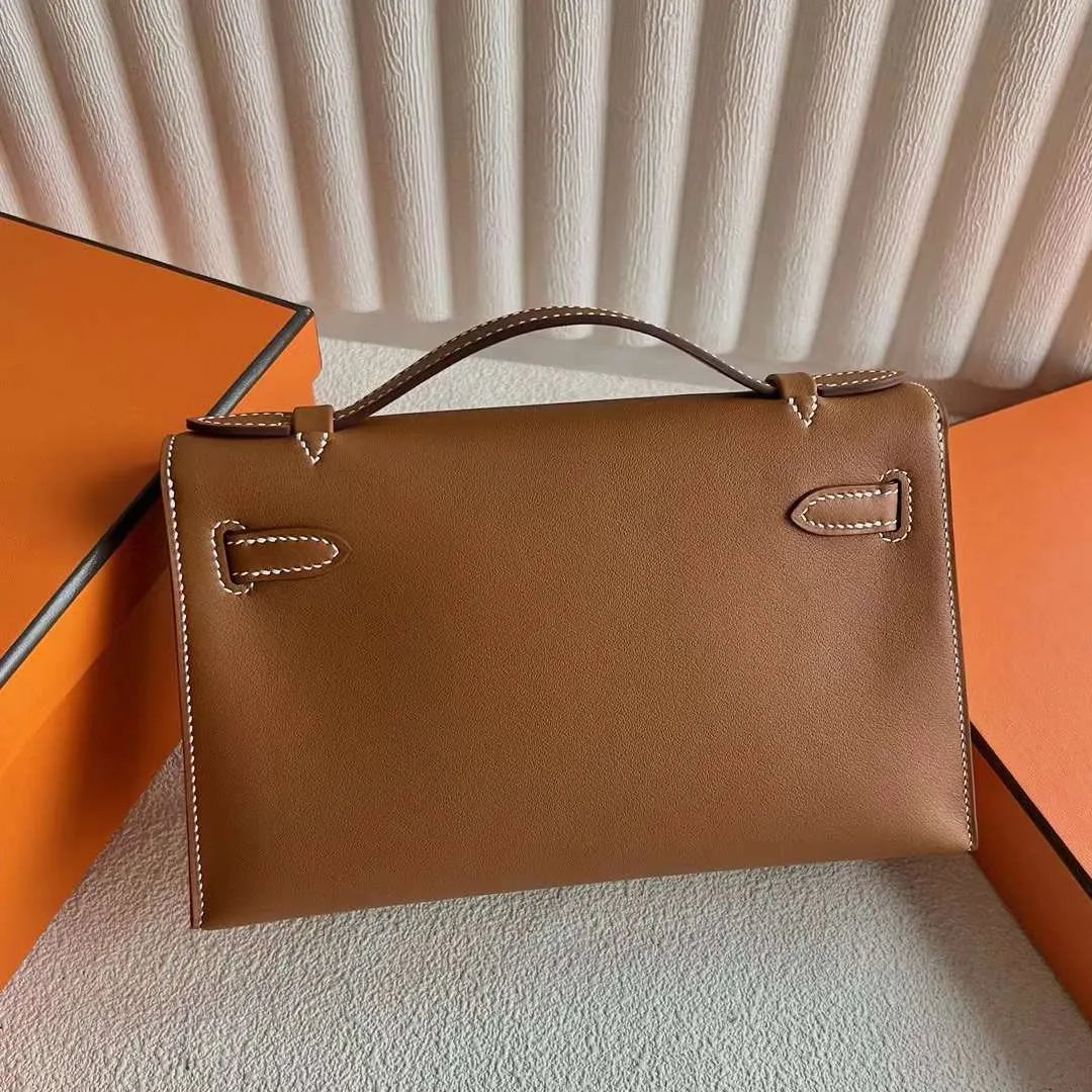 Kelly Pochette 22