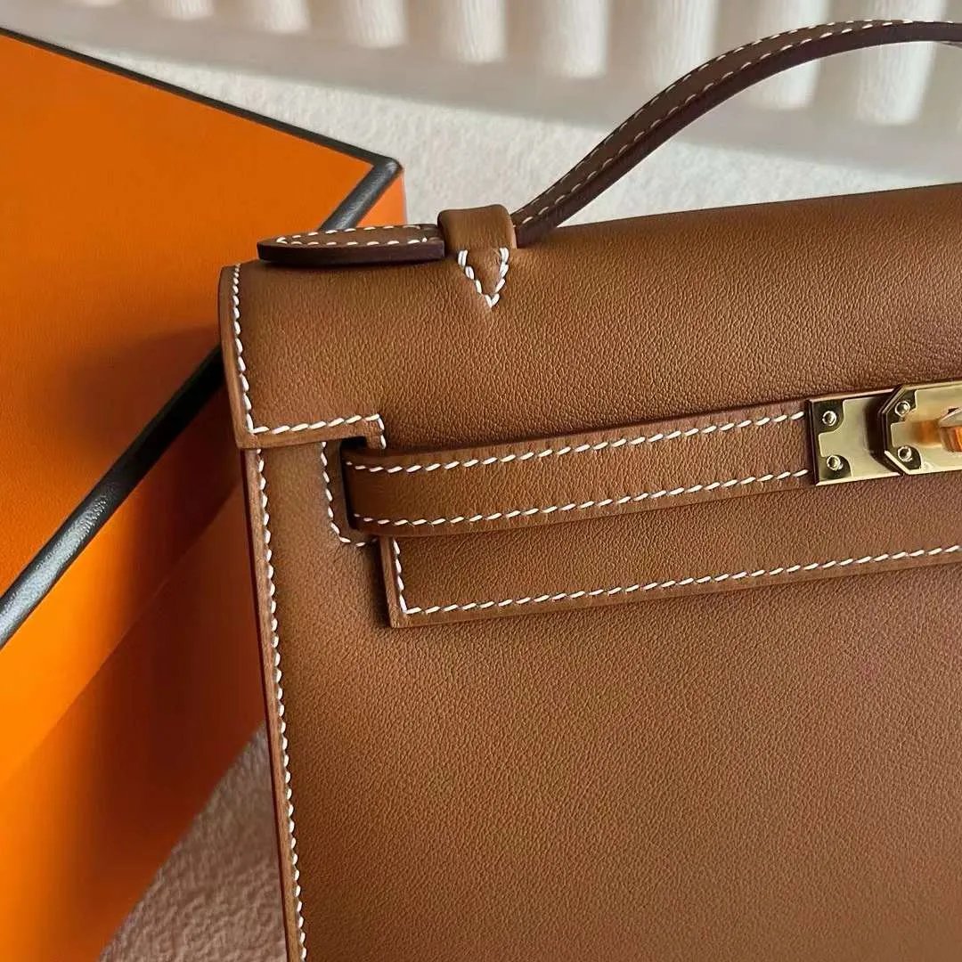 Kelly Pochette 22