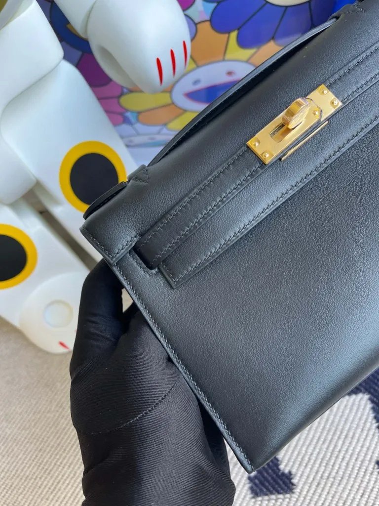 Kelly Pochette 22