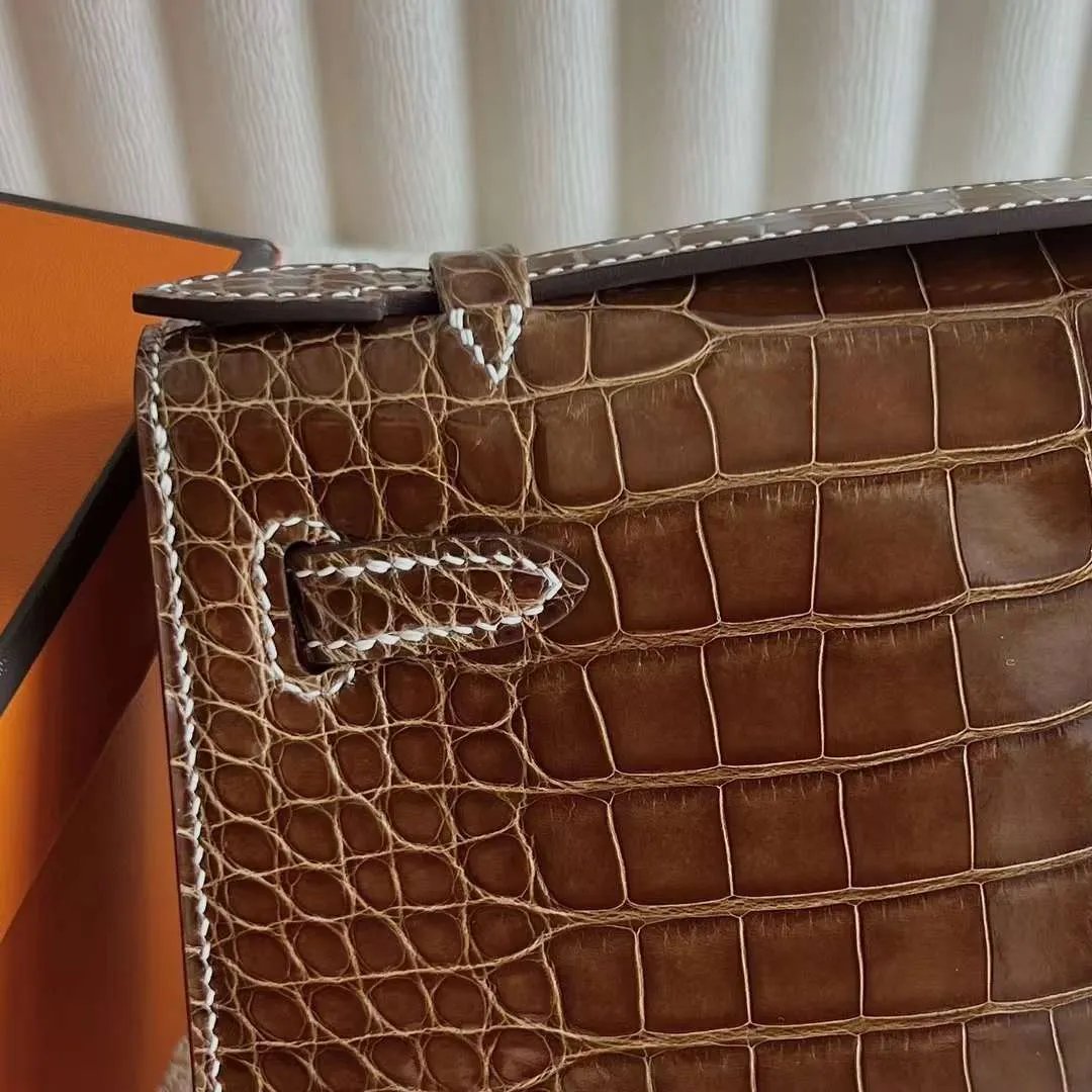 Kelly Pochette 22