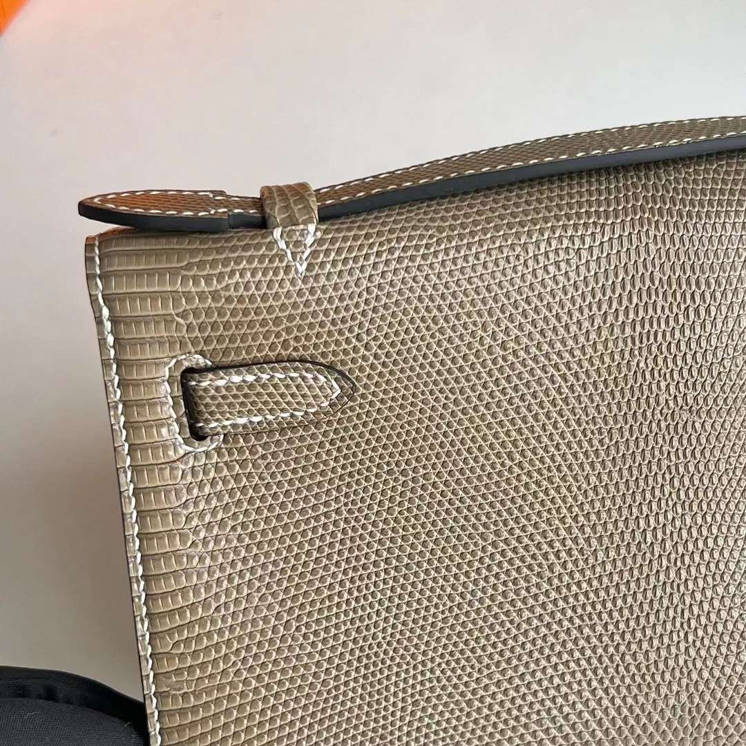 Kelly Pochette 22