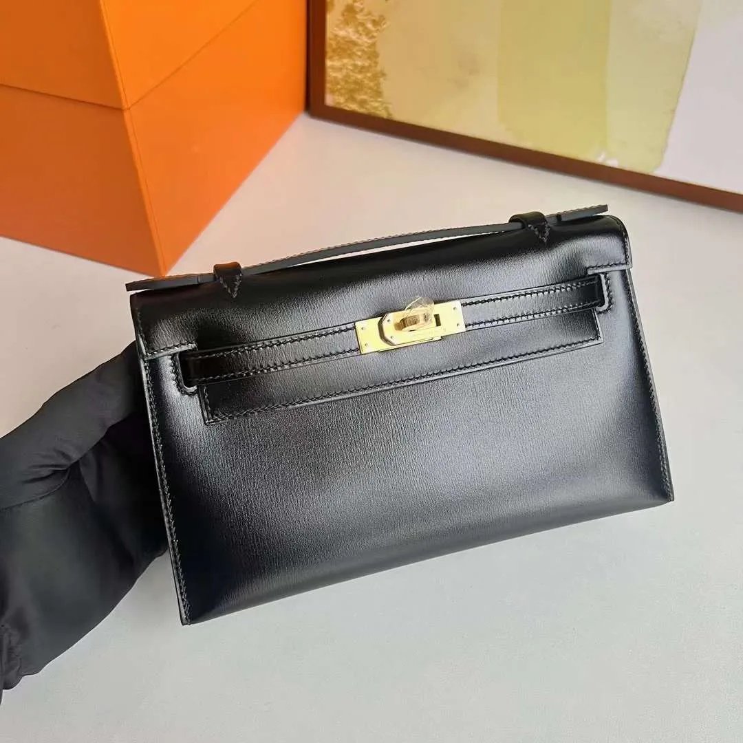 Kelly Pochette 22