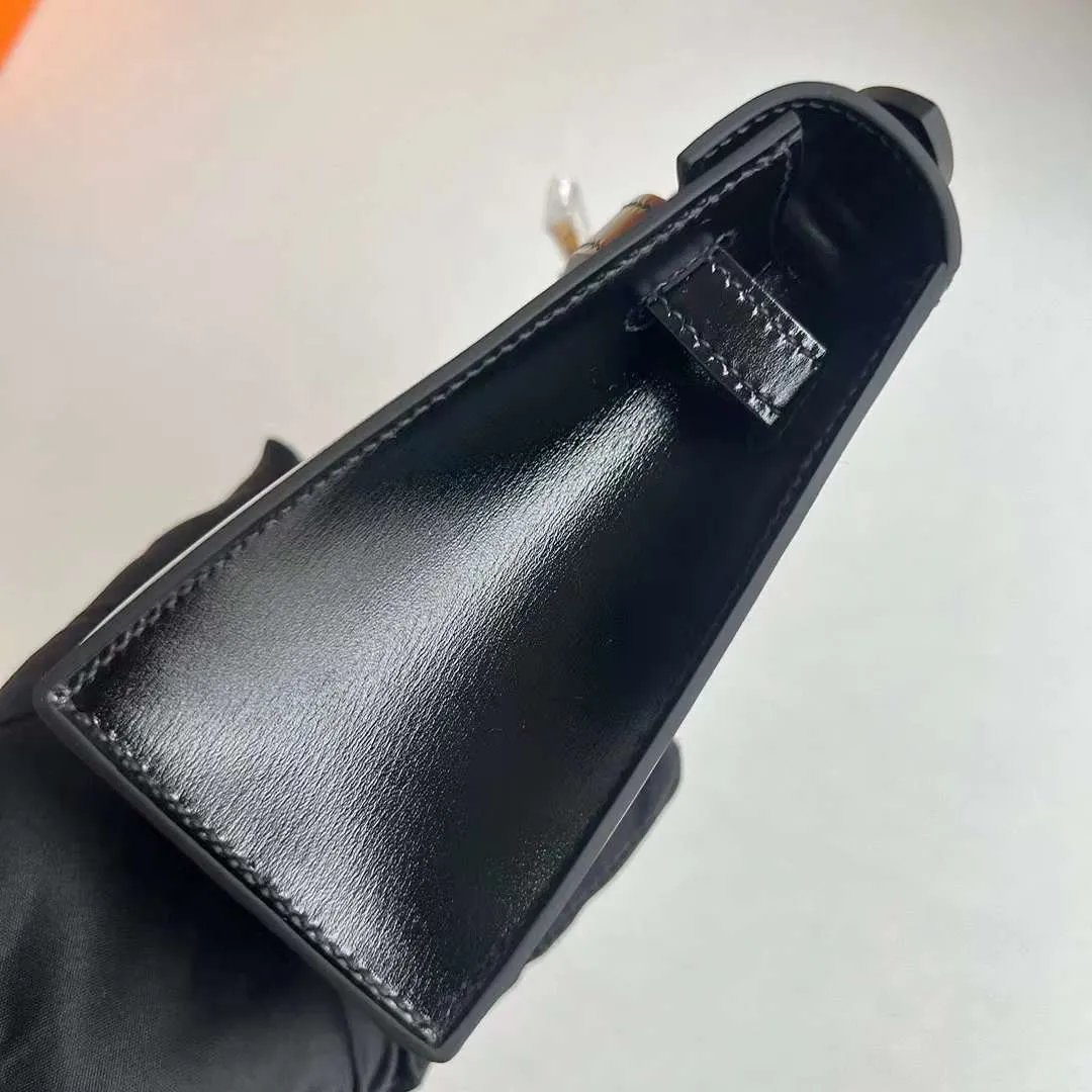 Kelly Pochette 22