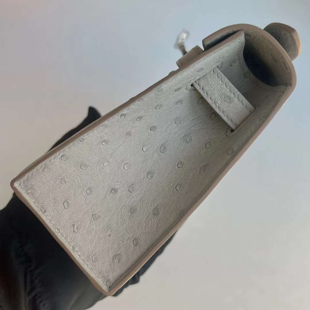 Kelly Pochette 22