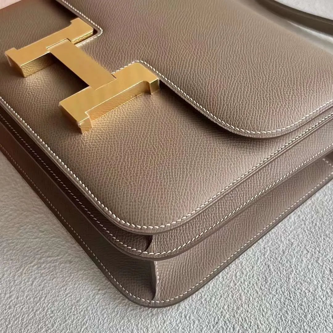Constance 22
