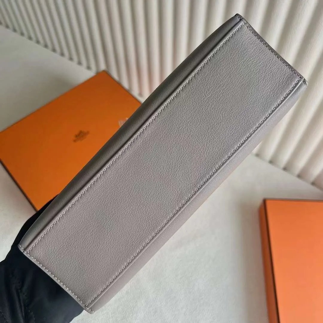 Kelly Pochette 22
