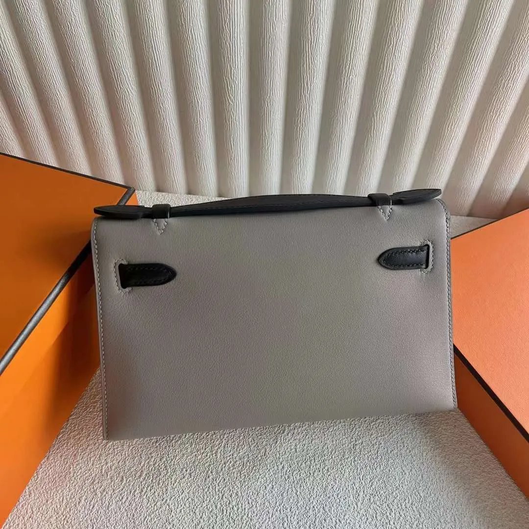 Kelly Pochette 22