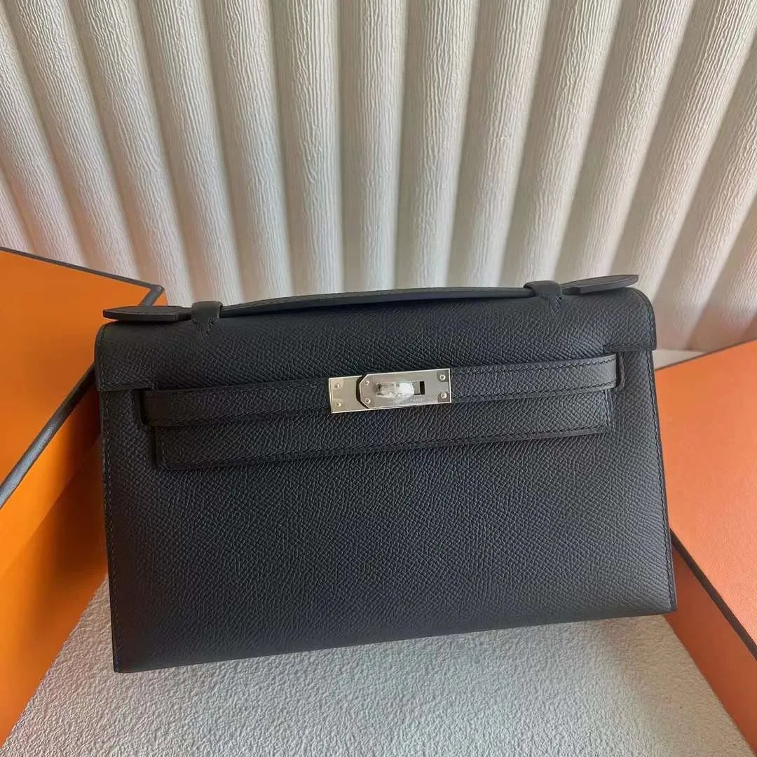 Kelly Pochette 22
