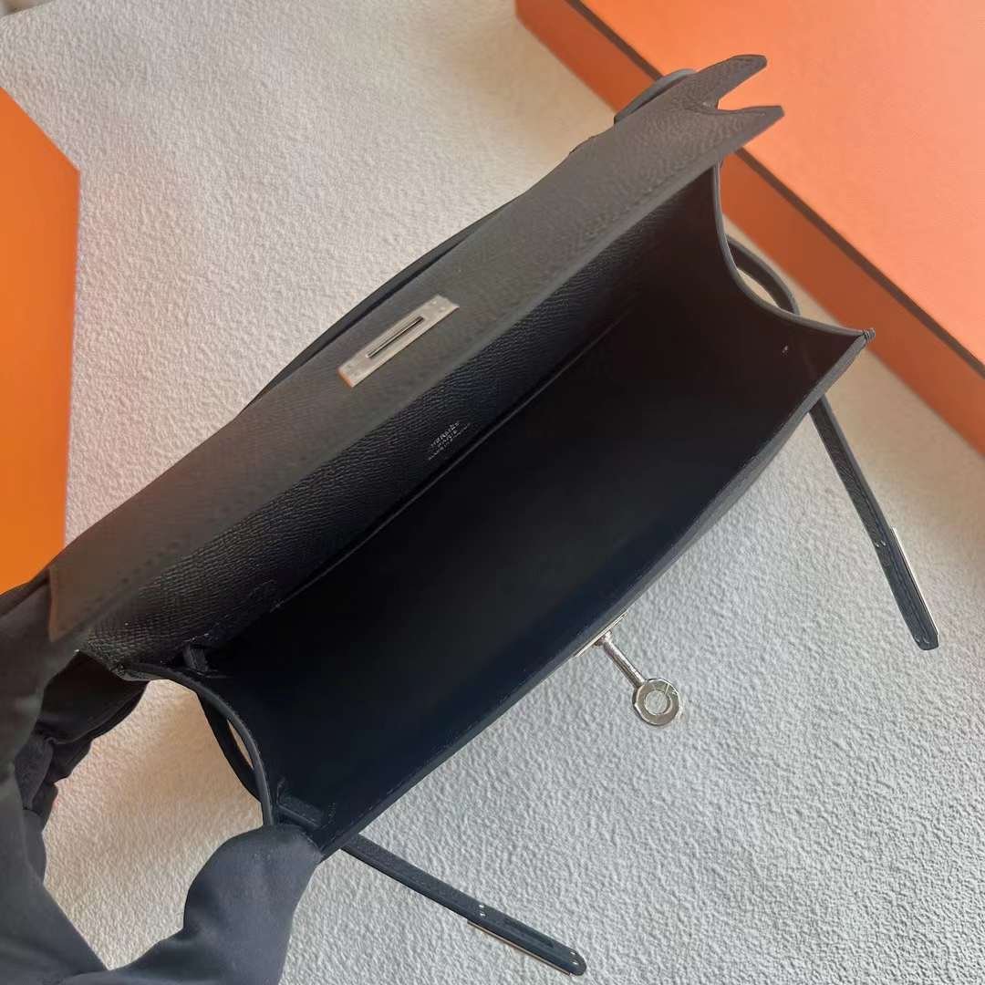 Kelly Pochette 22