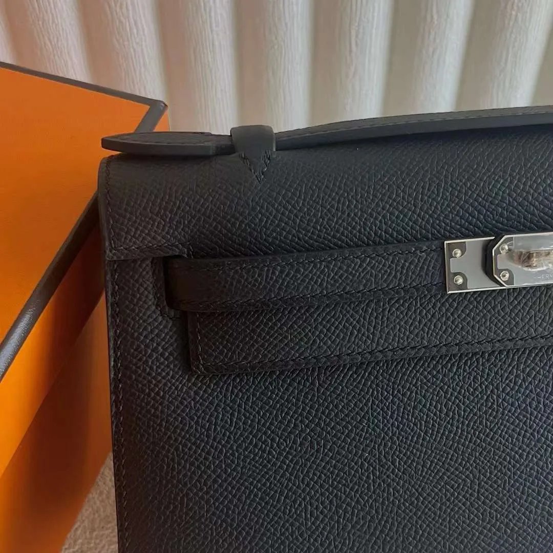 Kelly Pochette 22