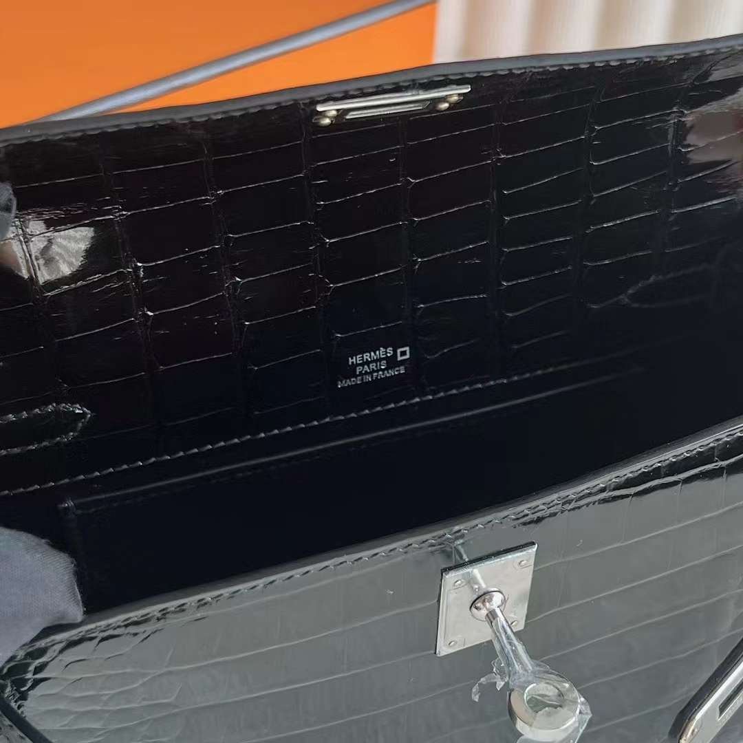 Kelly Pochette 22